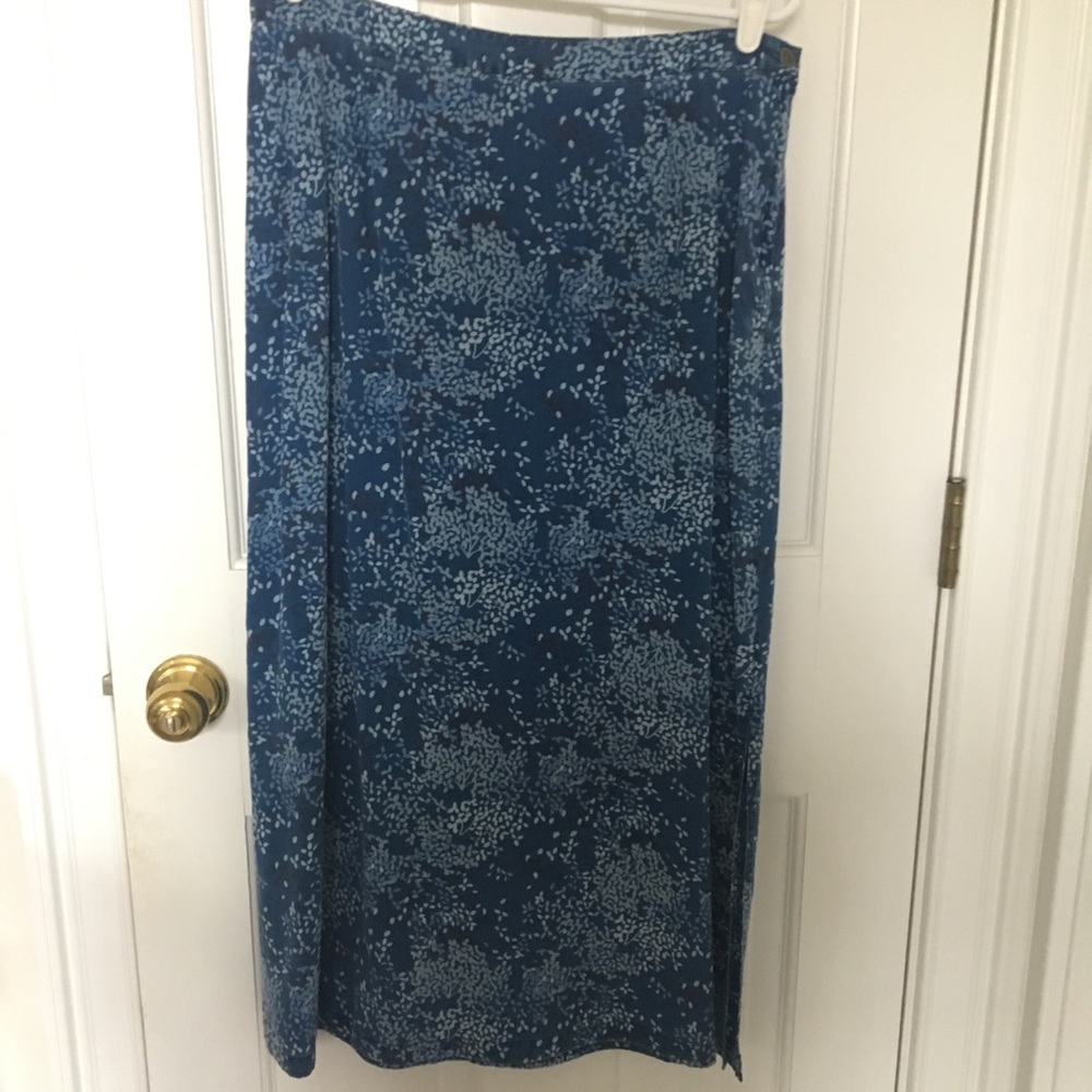 Liz Claiborne 14P Tencel skirt